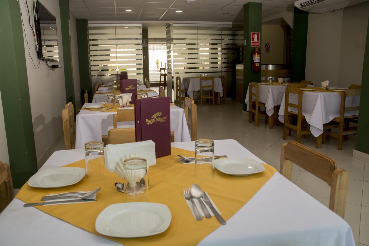 Hotel Jhor Bush Пукалпа Екстериор снимка