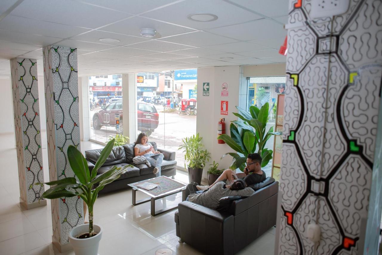 Hotel Jhor Bush Пукалпа Екстериор снимка